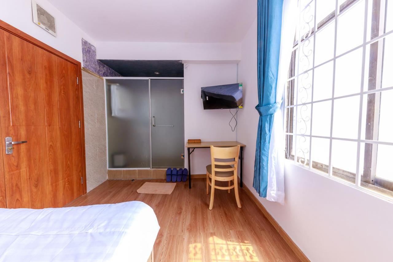 Venus Hotel & Massage - Bui Vien Walking Street مدينة هوشي منه المظهر الخارجي الصورة